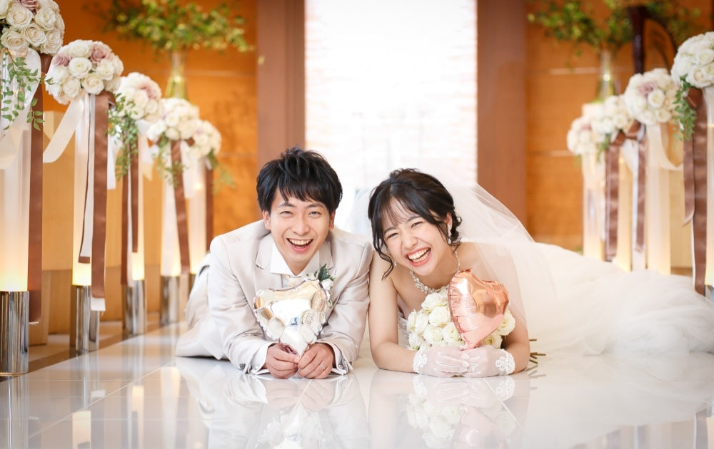 笑顔あふれるにぎやかな結婚式