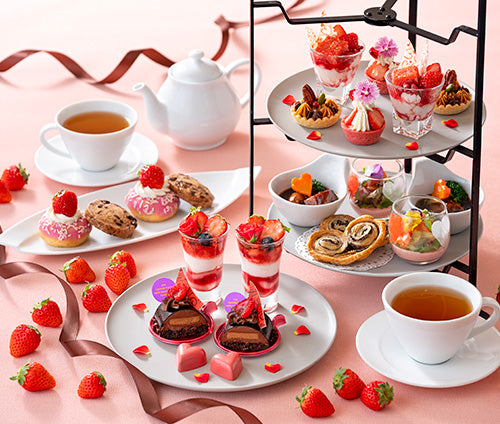 1-2月：季節のアフタヌーンティーセット「Strawberry＆Chocolate 苺と